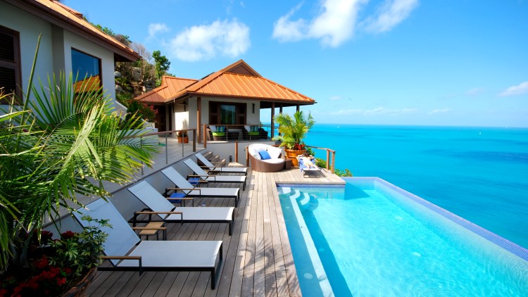 pool deck 3