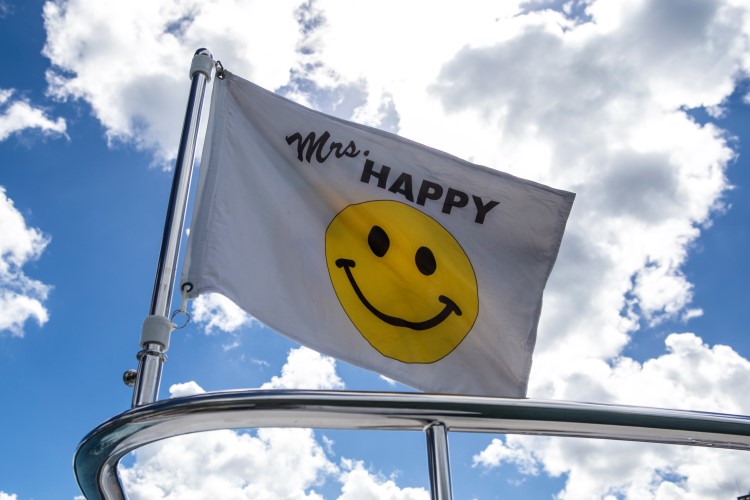 mrs-happy-15